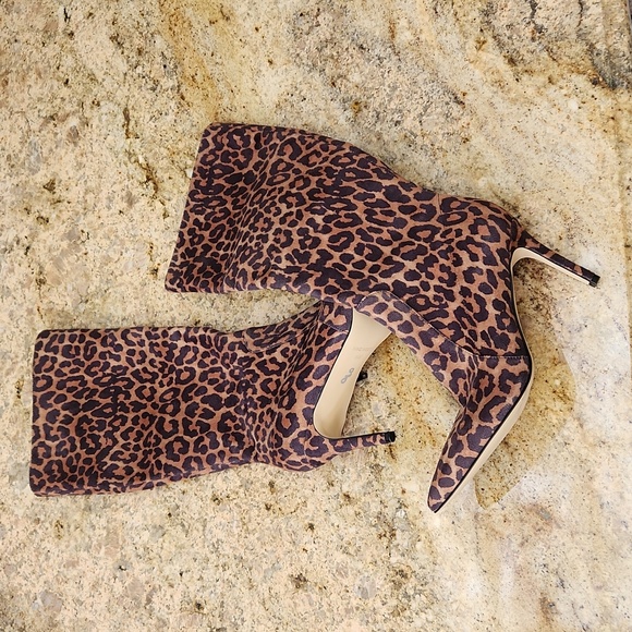 Nine West Animal Leopard Cheetah Print Knee-High Boots. NEW - Picture 2 of 16